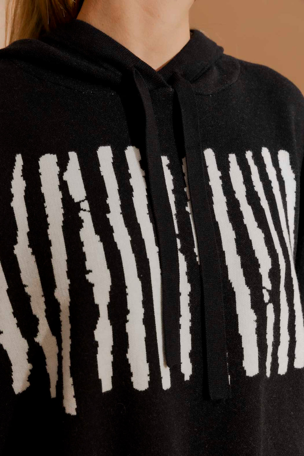 Black Lines Hoodie Black S
