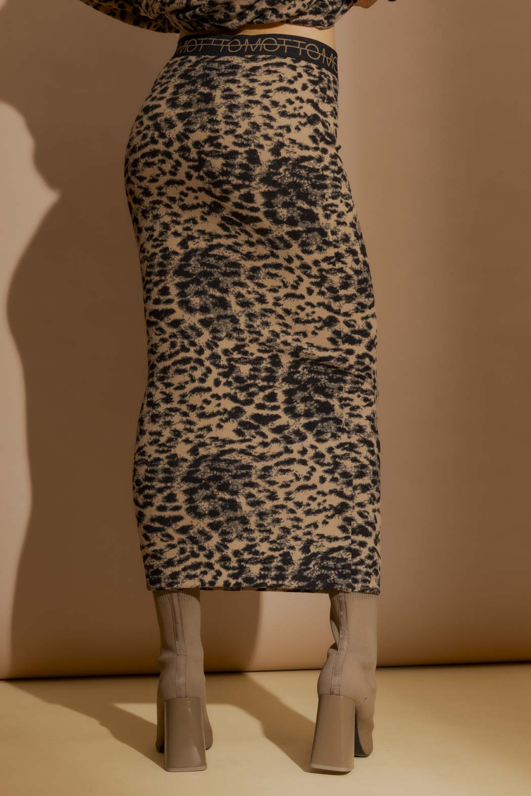 Beige Leopard Tube Skirt