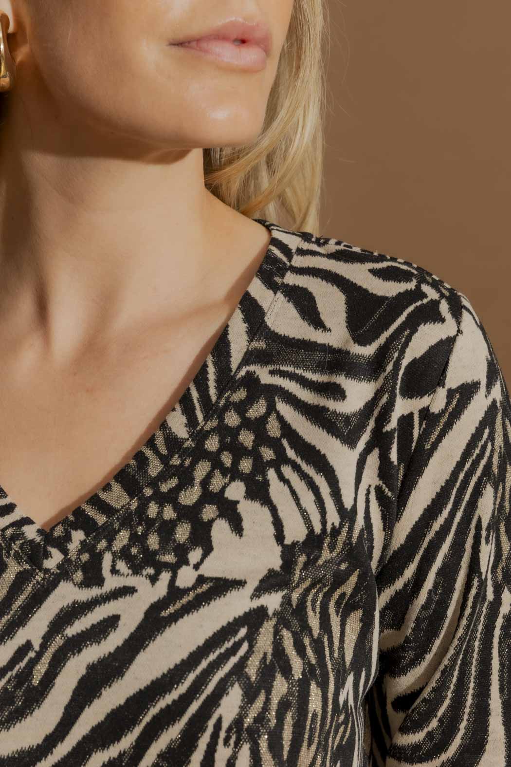 Metallic Animal Knit Top Animal