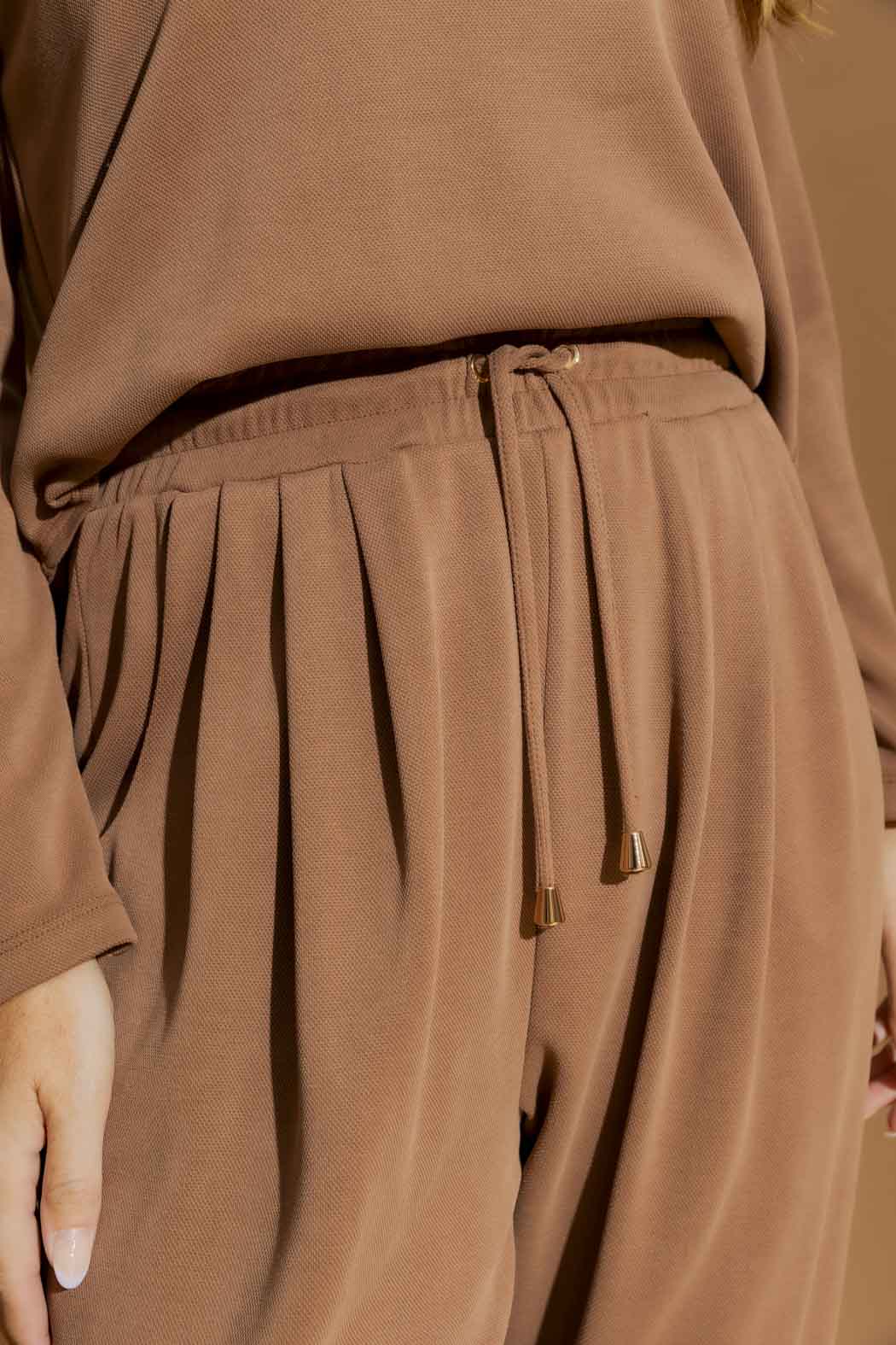 Caramel Lux Knit Slouch Pant