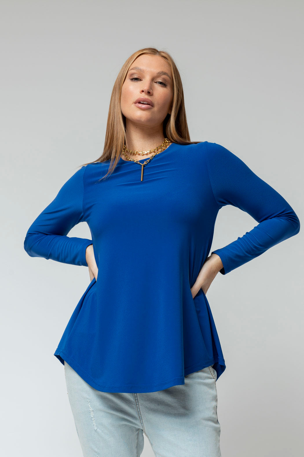 Iris Contour Bell Top