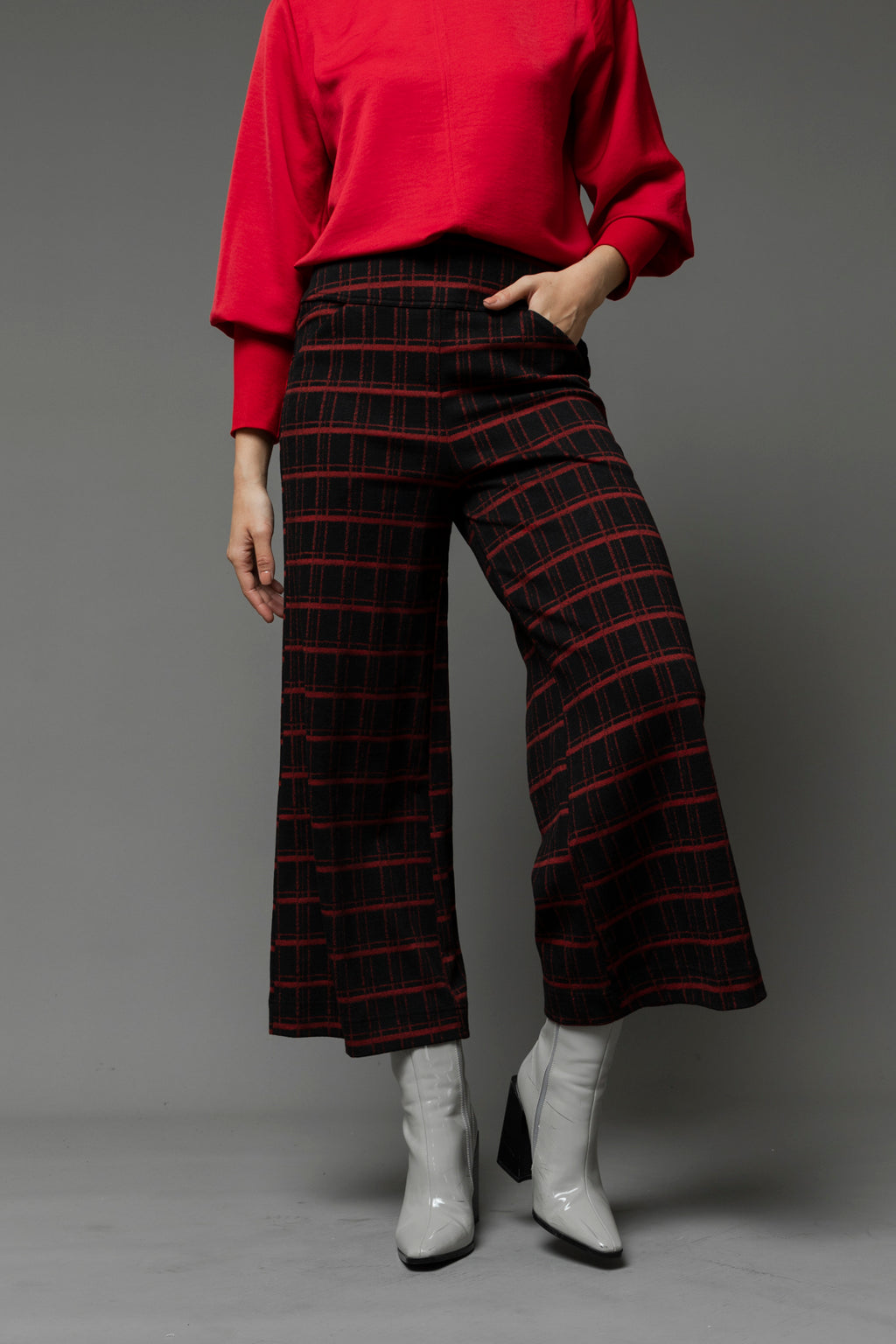 Black Red Ponte Jet Culotte