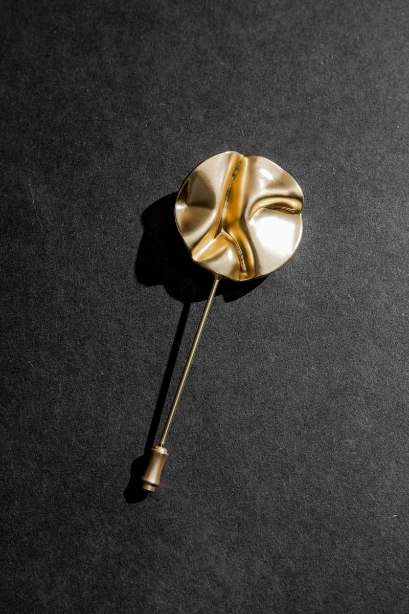 Gold Flower Pin Gold O/S