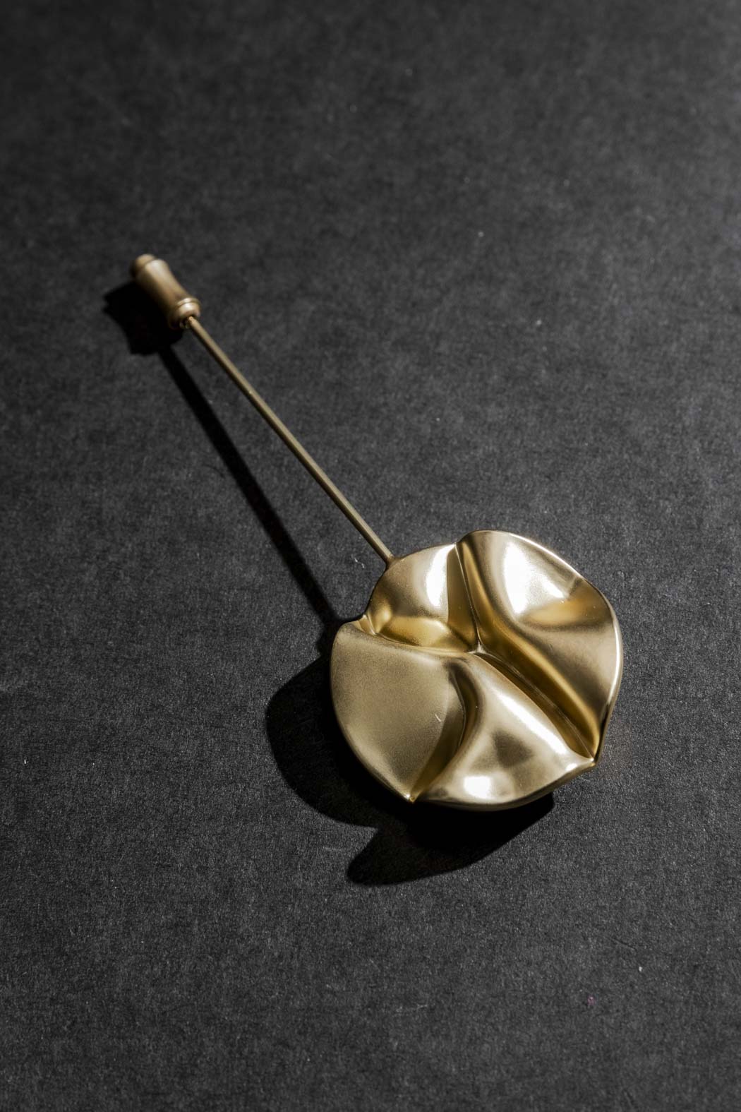 Gold Flower Pin Gold O/S