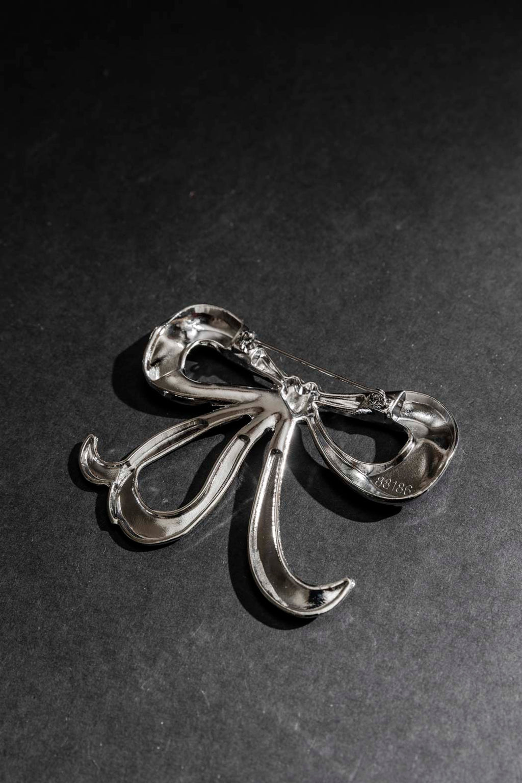Silver Bow Brooch Silver O/S