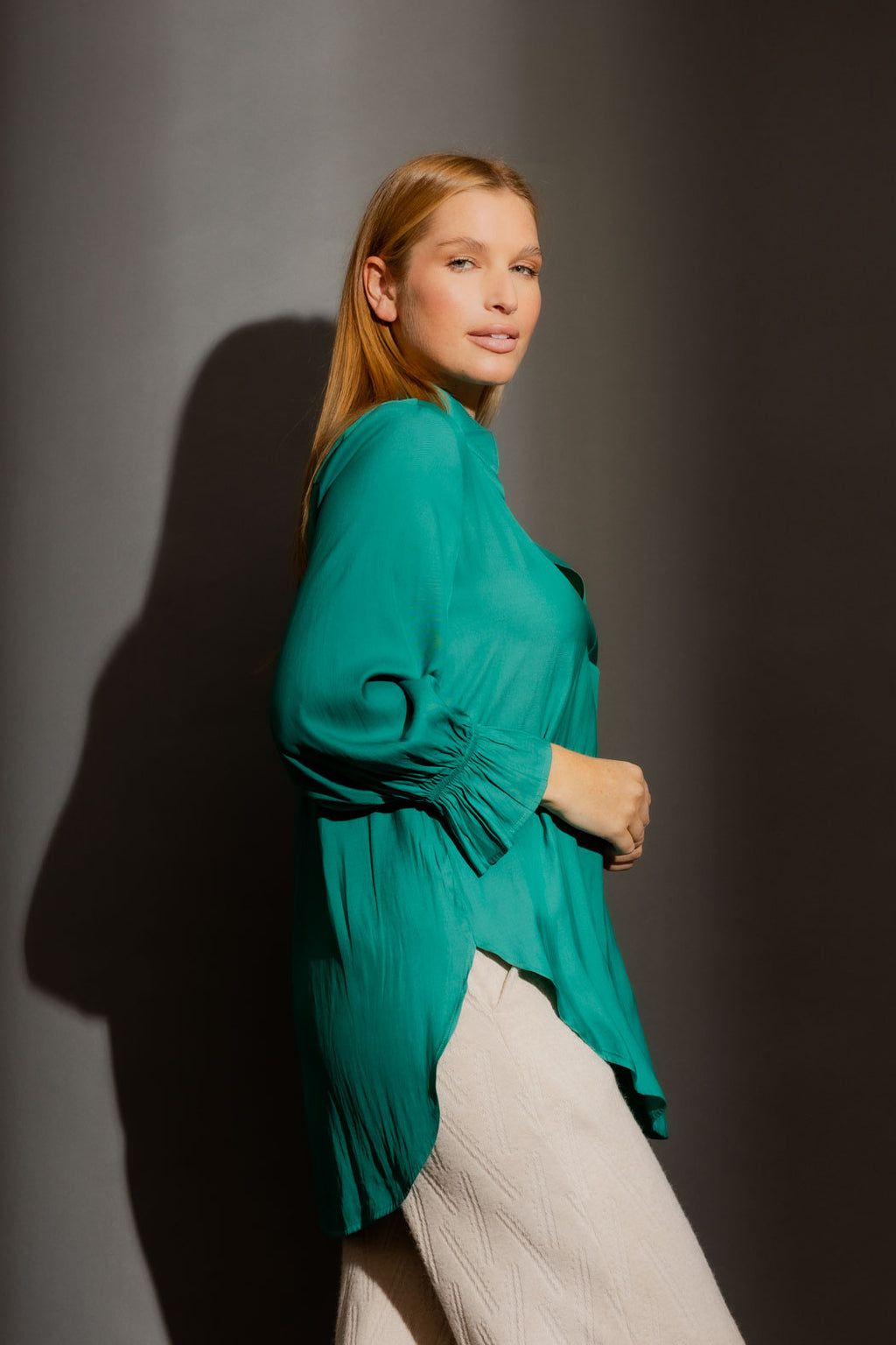 Jade Femme Blogger Shirt