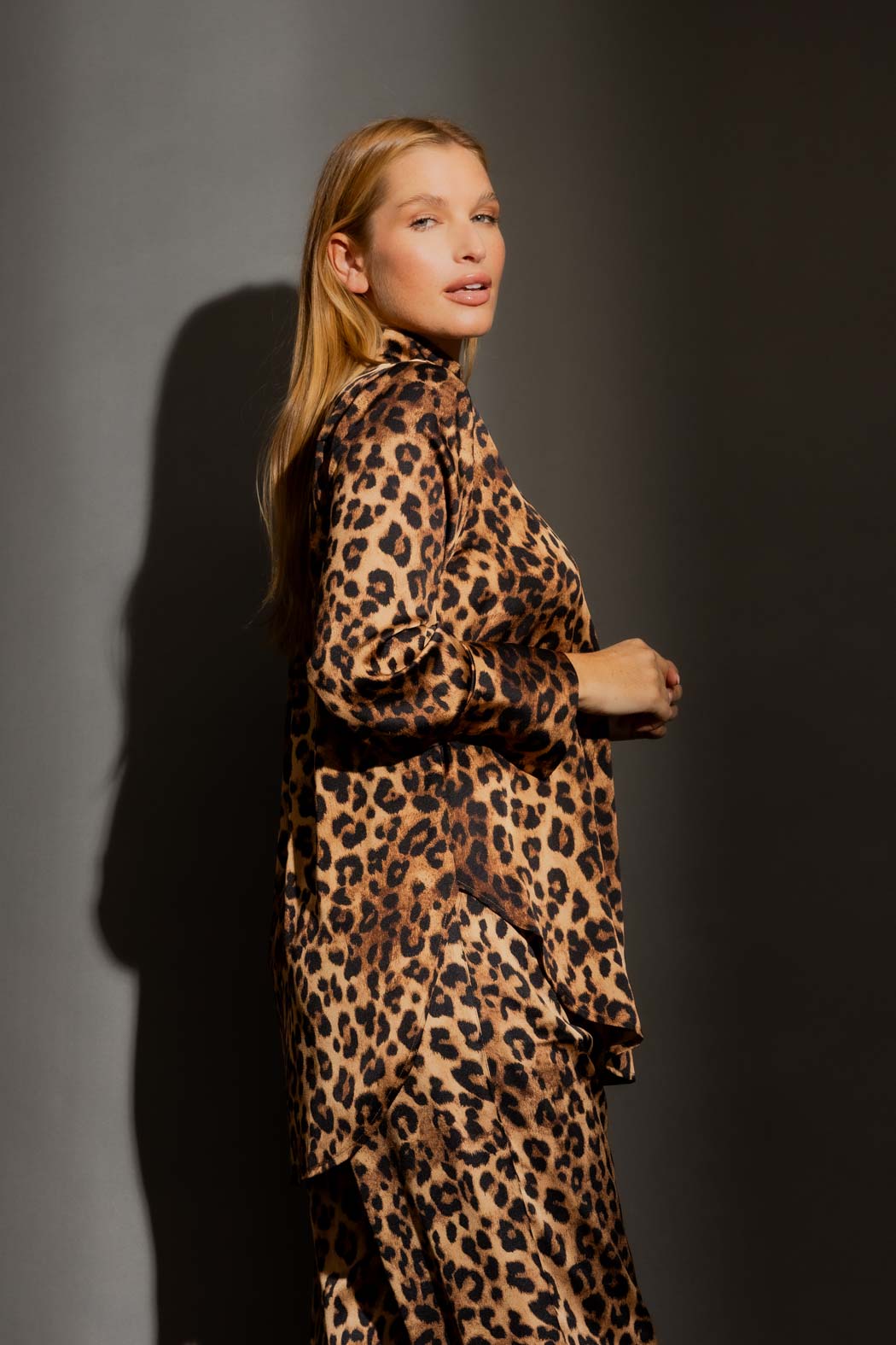 Tan Animal Silky Blogger Tan Animal
