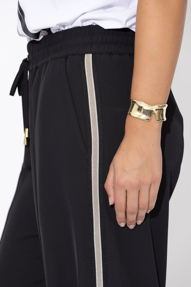 Black Euro Pintuck Sport Pant