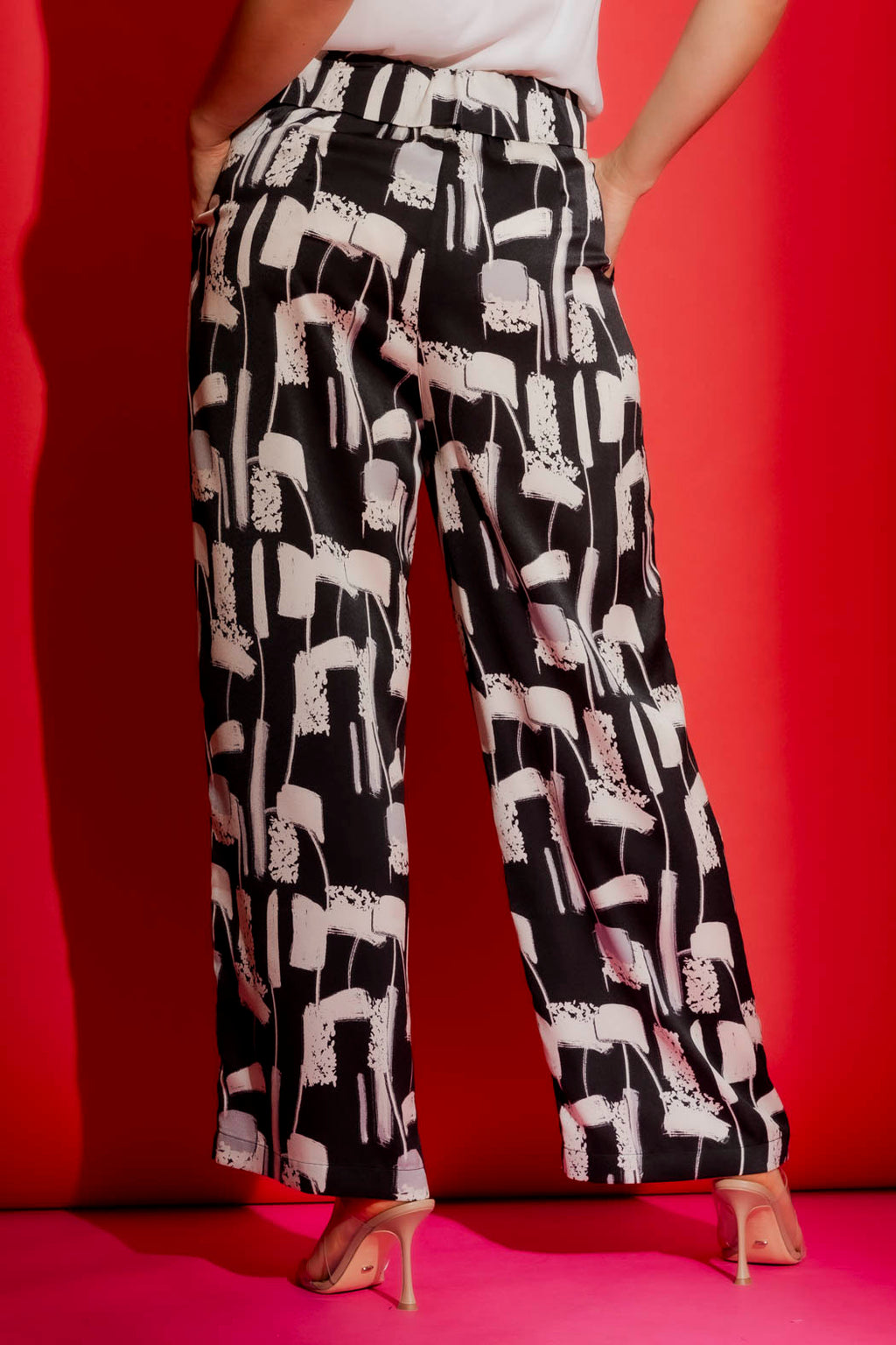Black/White Silky Paperbag Pant
