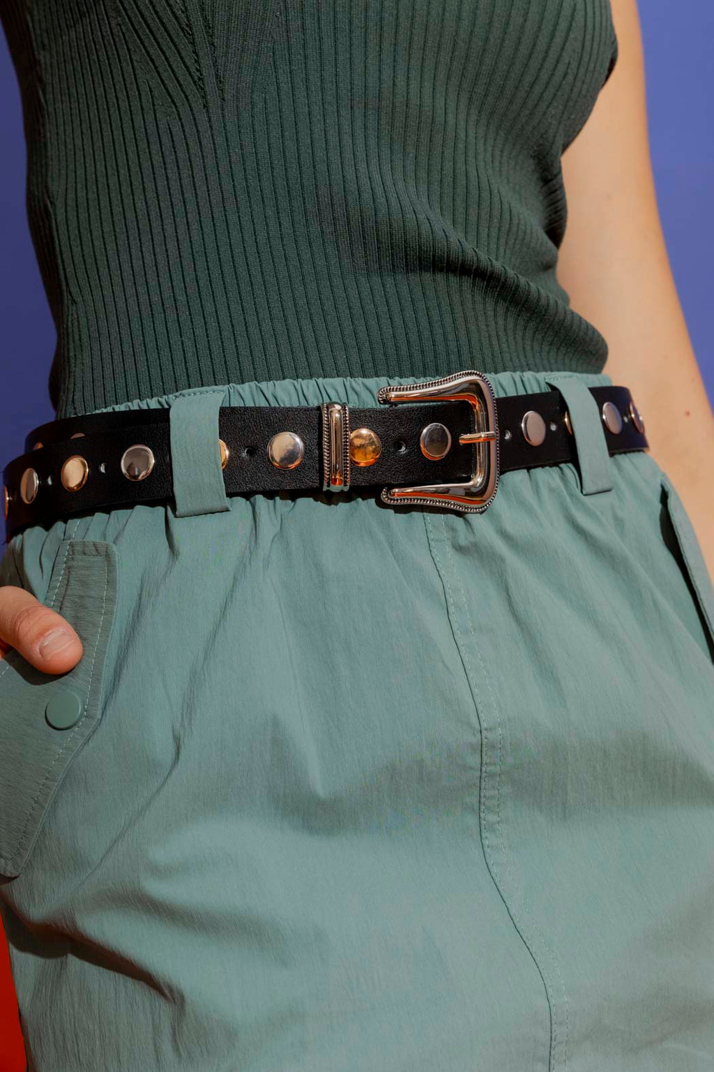 BLACK STUDDED BELT