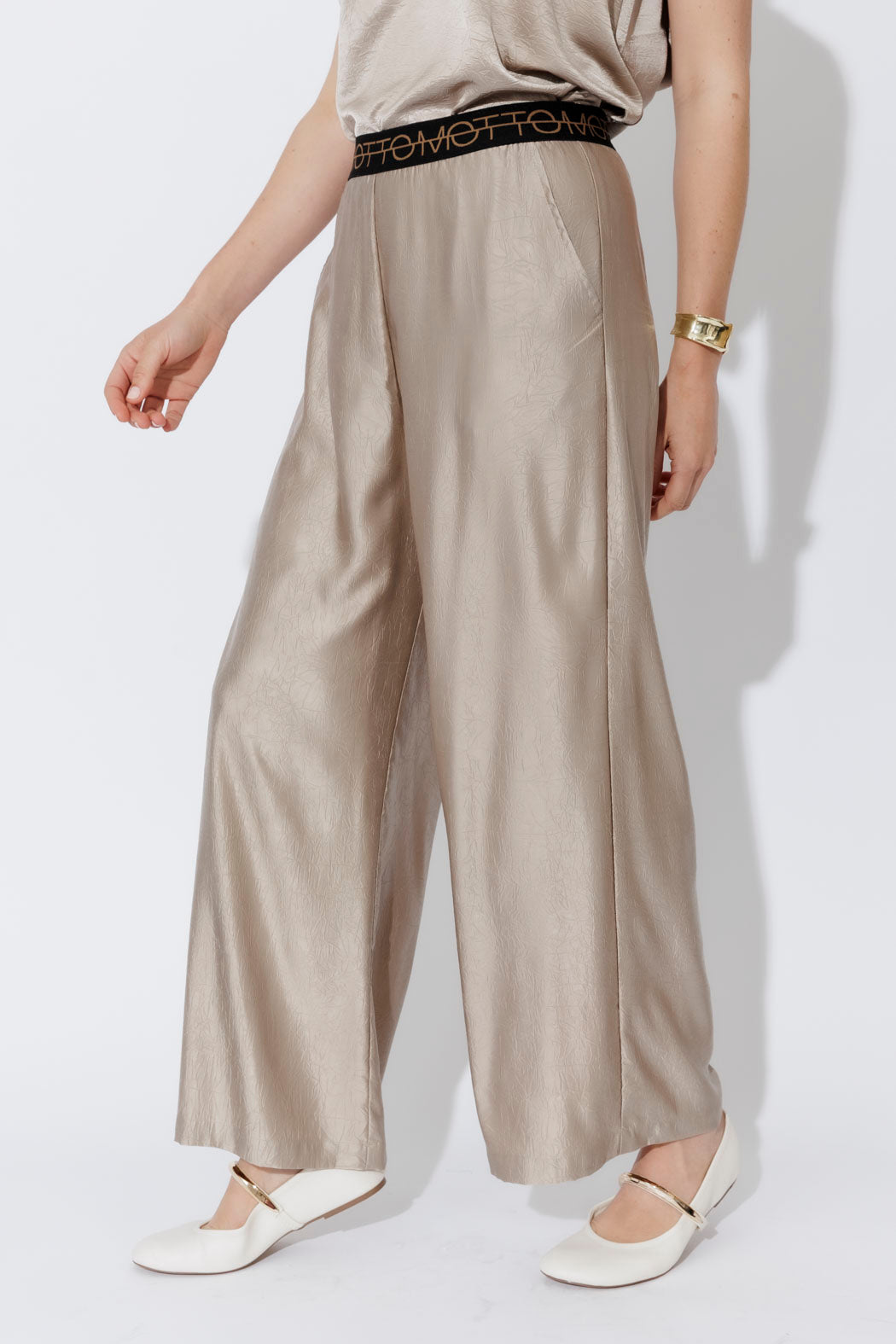 Oyster Pull On Pant
