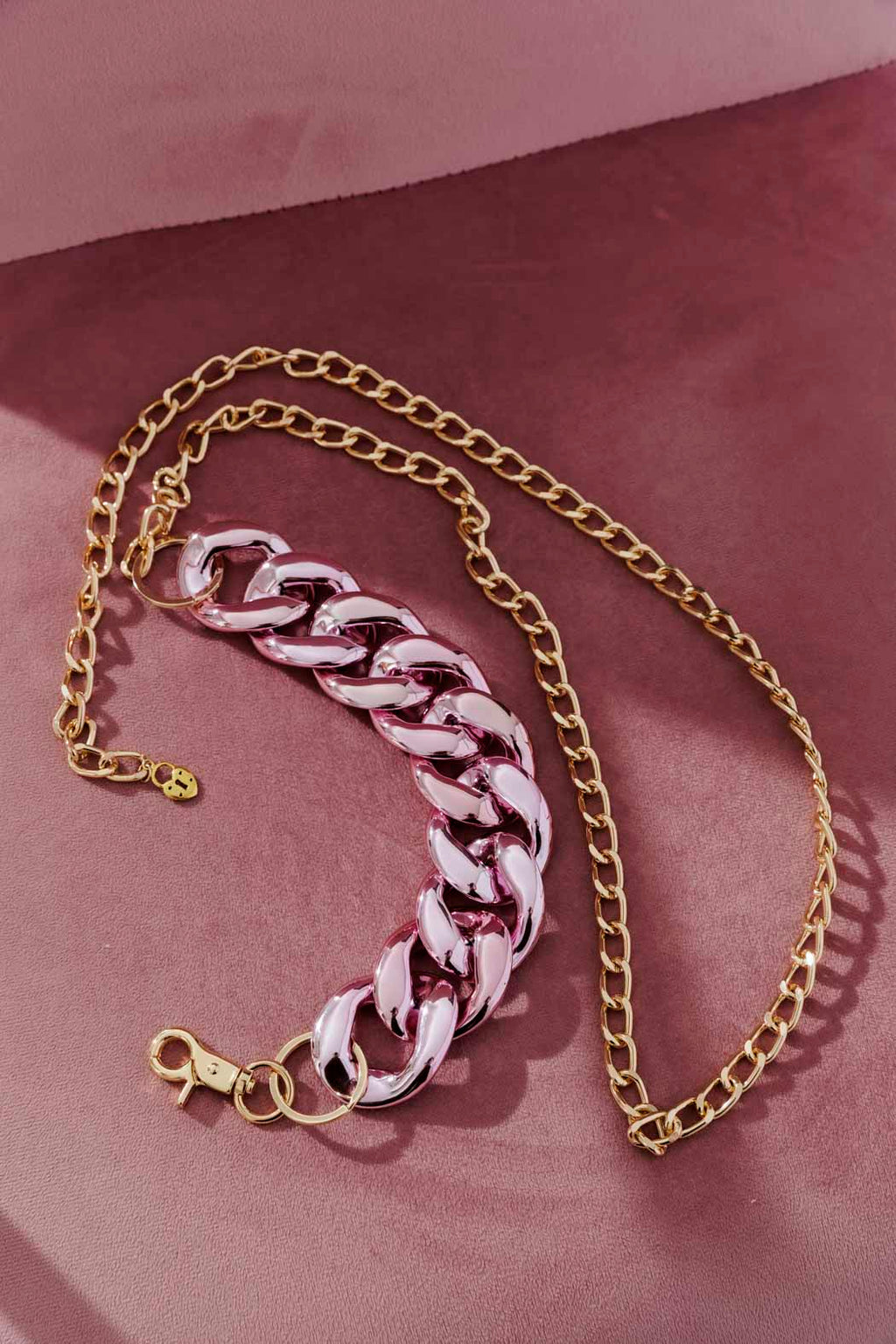 Pink Resin Chain Belt