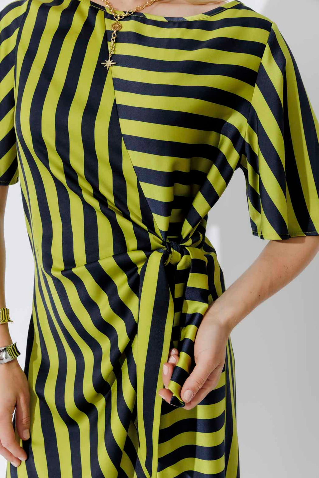 Navy/Chartreuse Fluted Harlow Dress