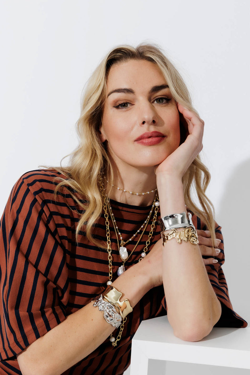 Gold Thin Textured Cuff