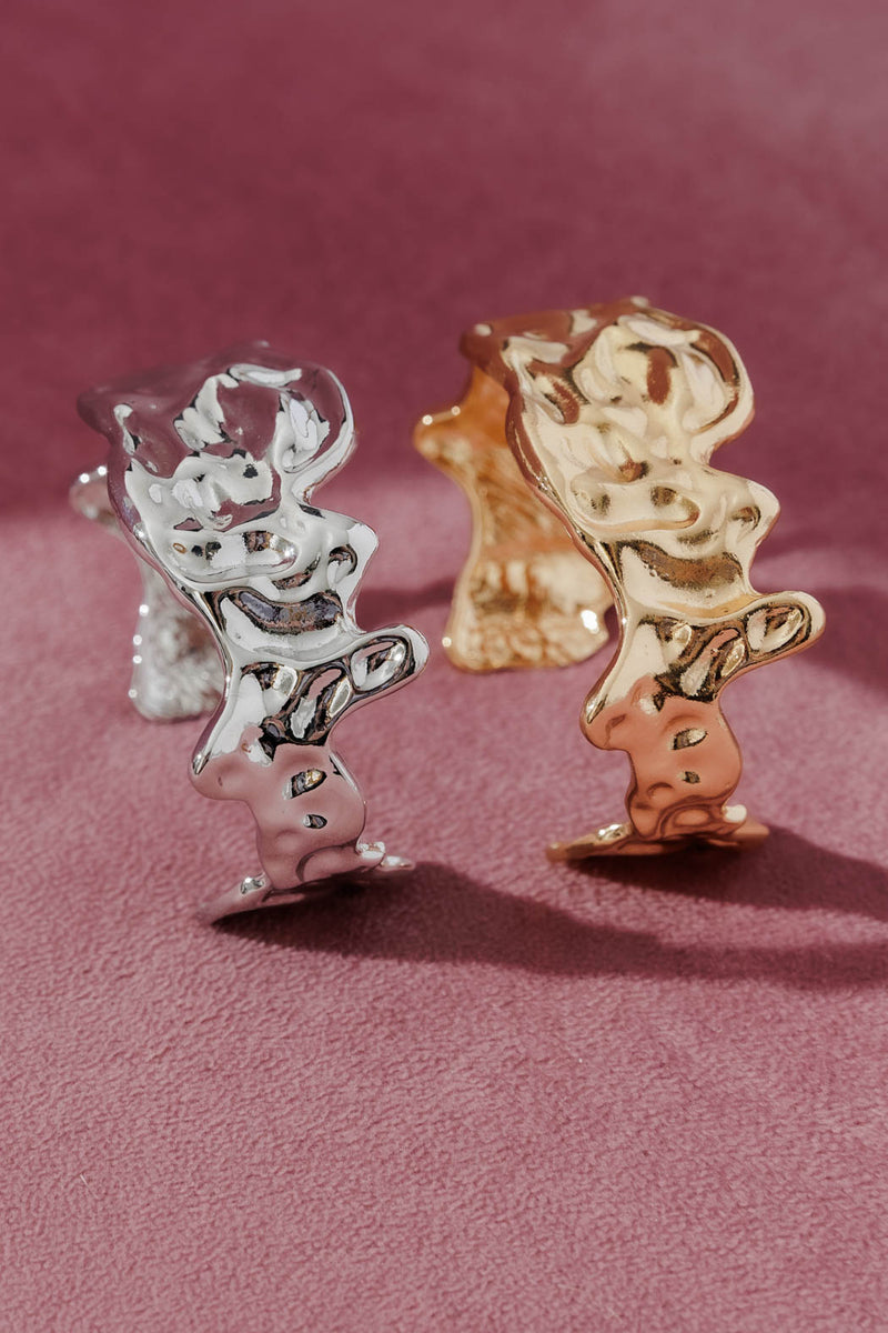 Gold Thin Textured Cuff