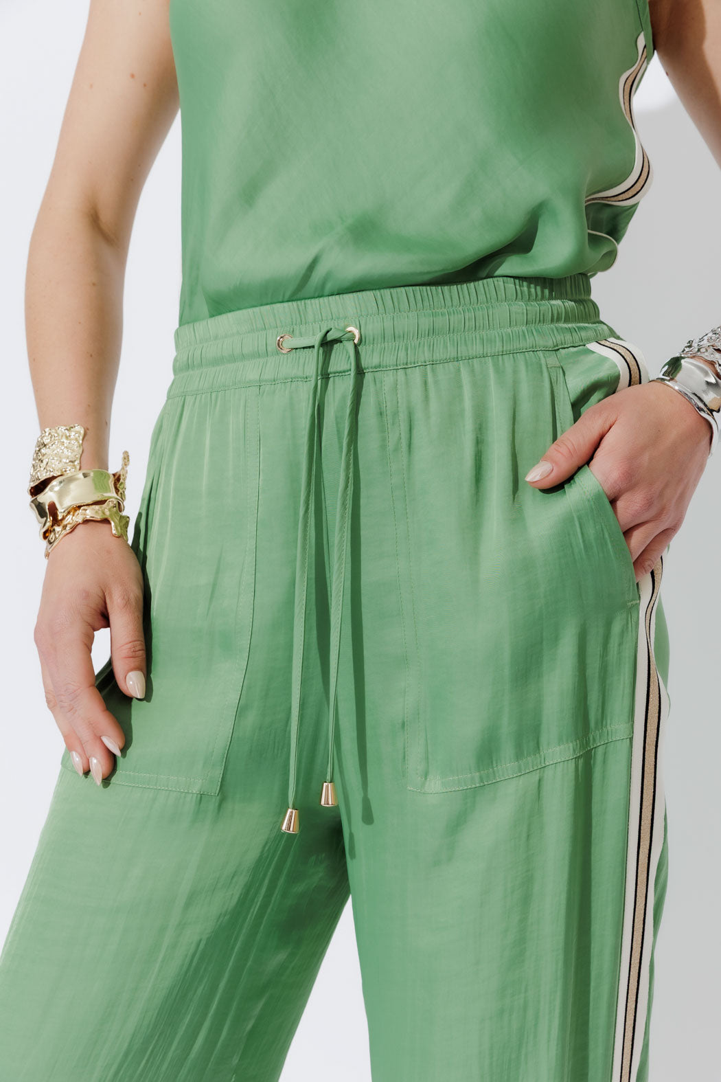 Green Glow Sports Pant