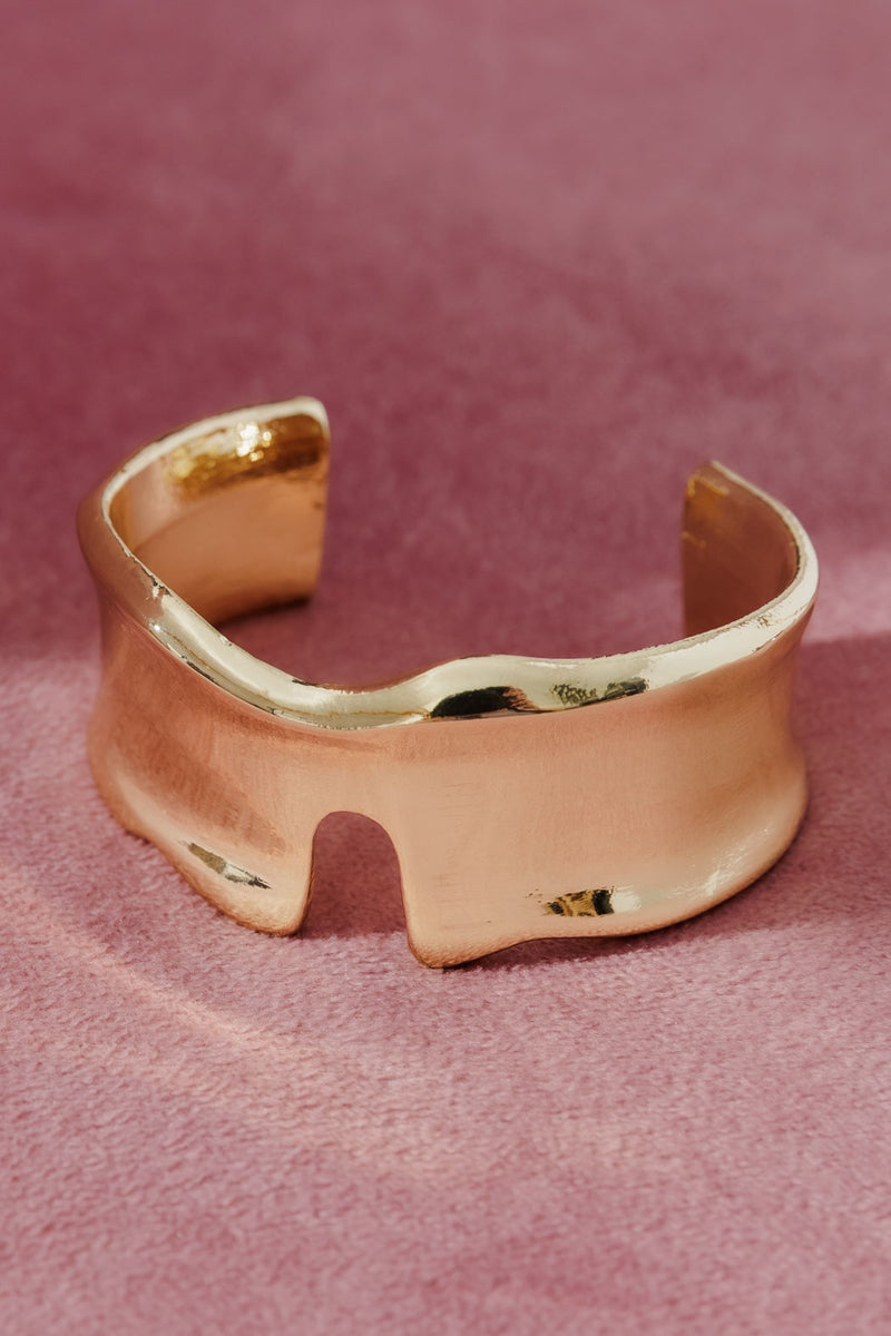 Gold Sculpt Cuff