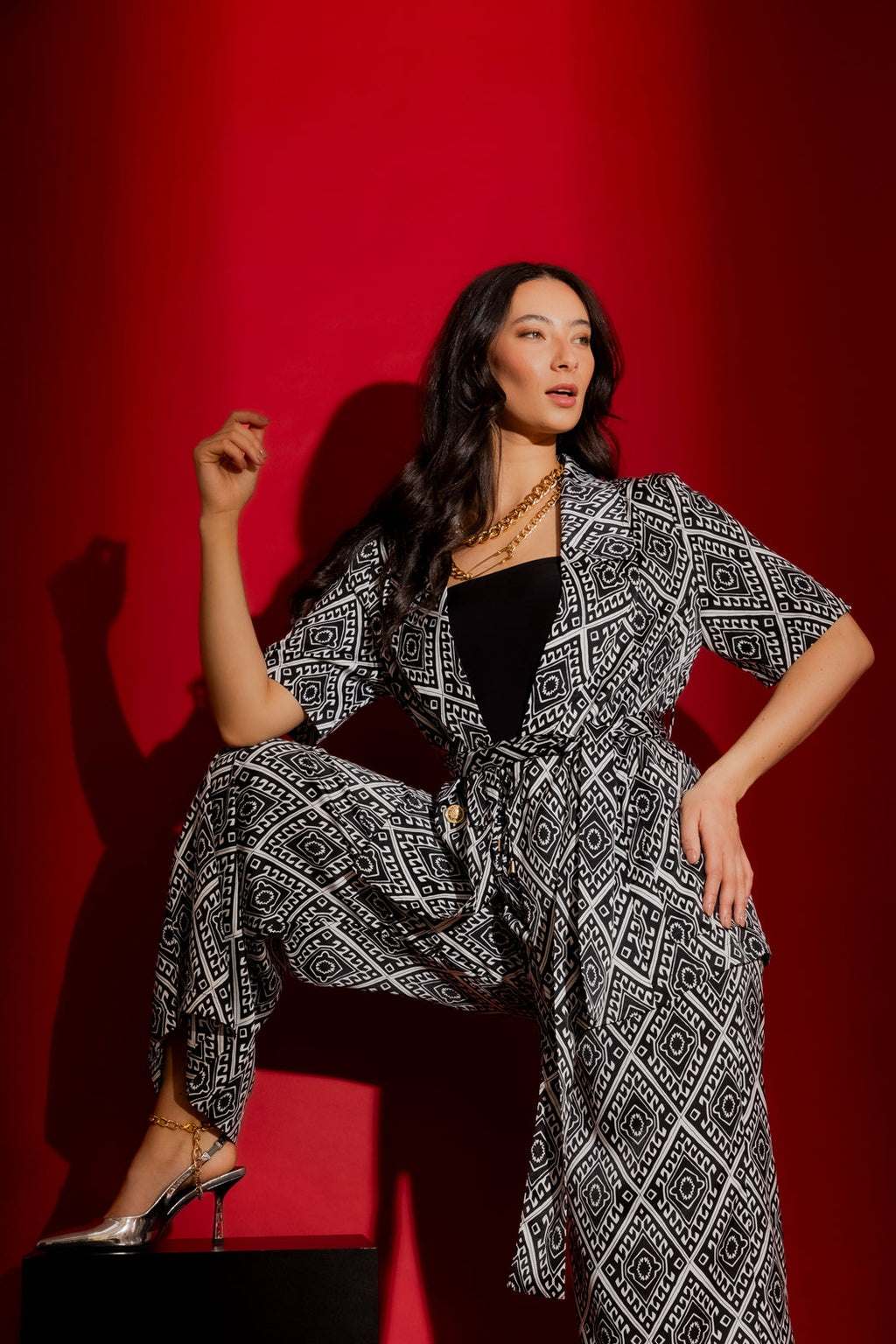 Black/White Silky Resort Trench