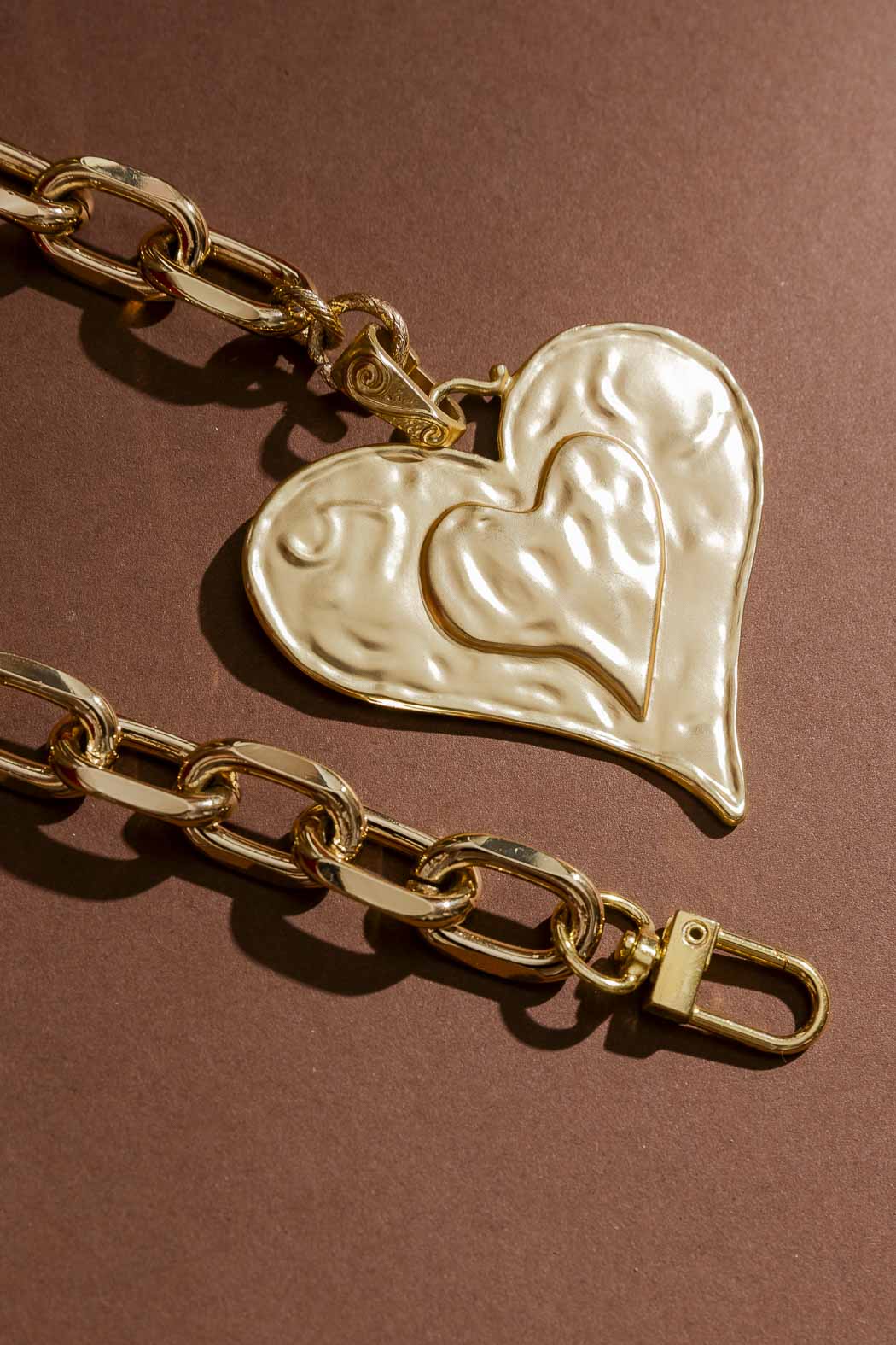 Gold Matte Heart Necklace Gold O/S