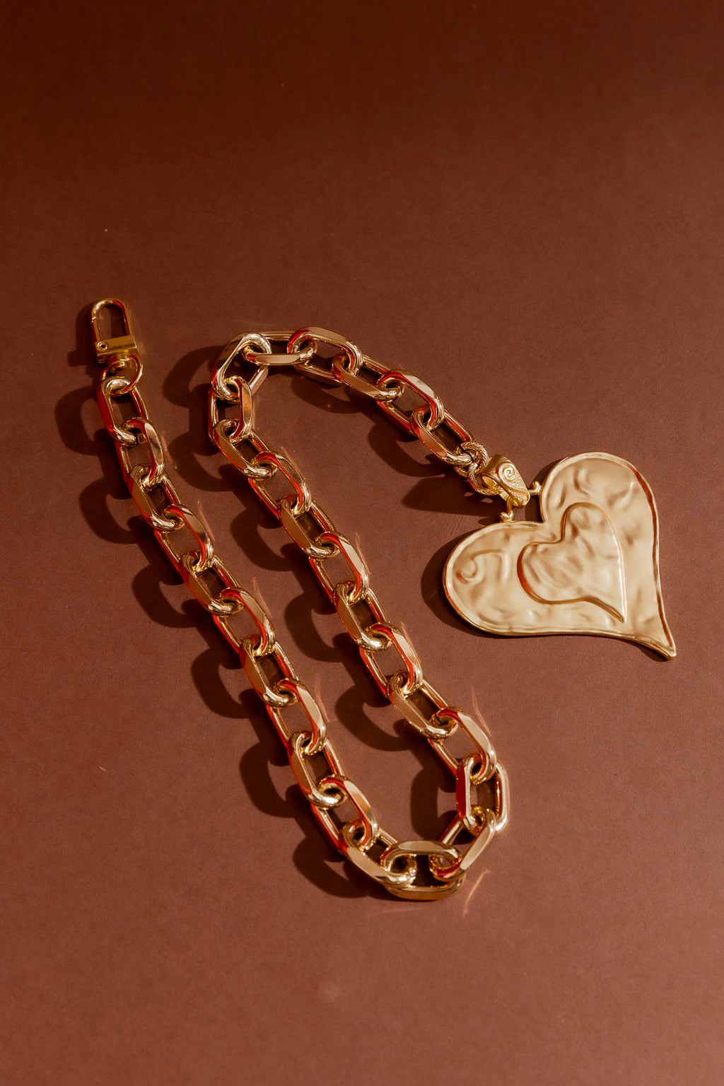 Gold Matte Heart Necklace Gold O/S