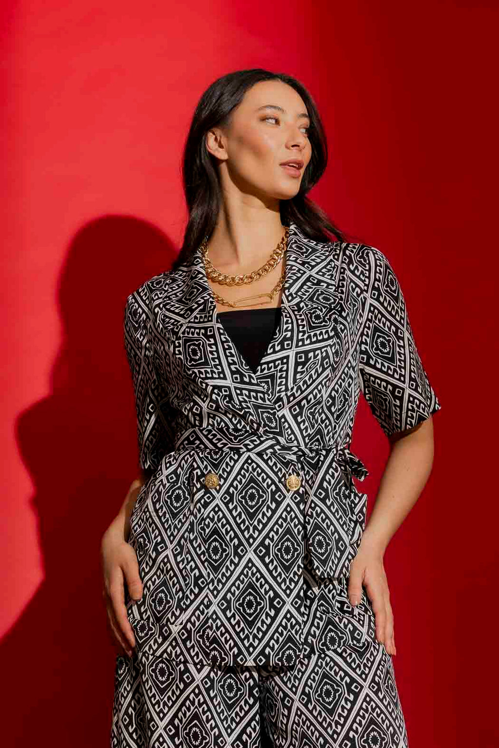 Black/White Silky Resort Trench