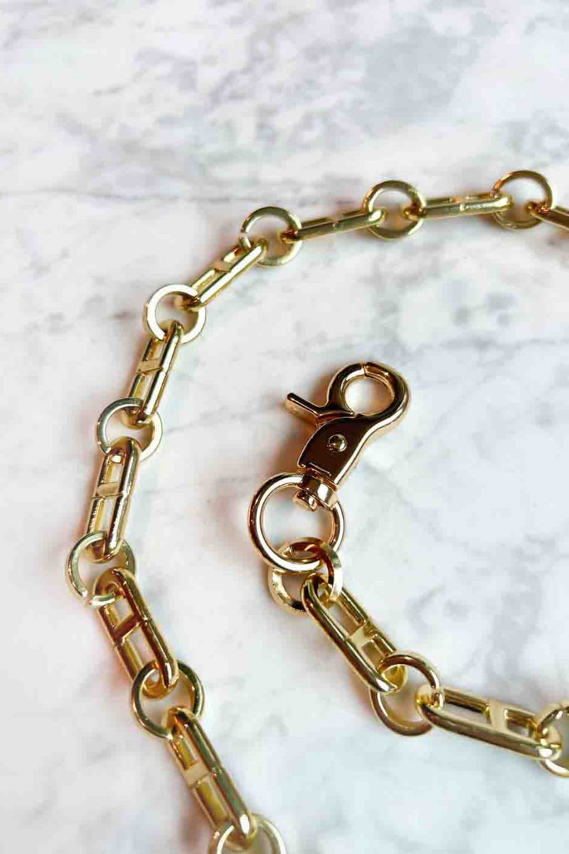 Gold Coin Pendant Necklace