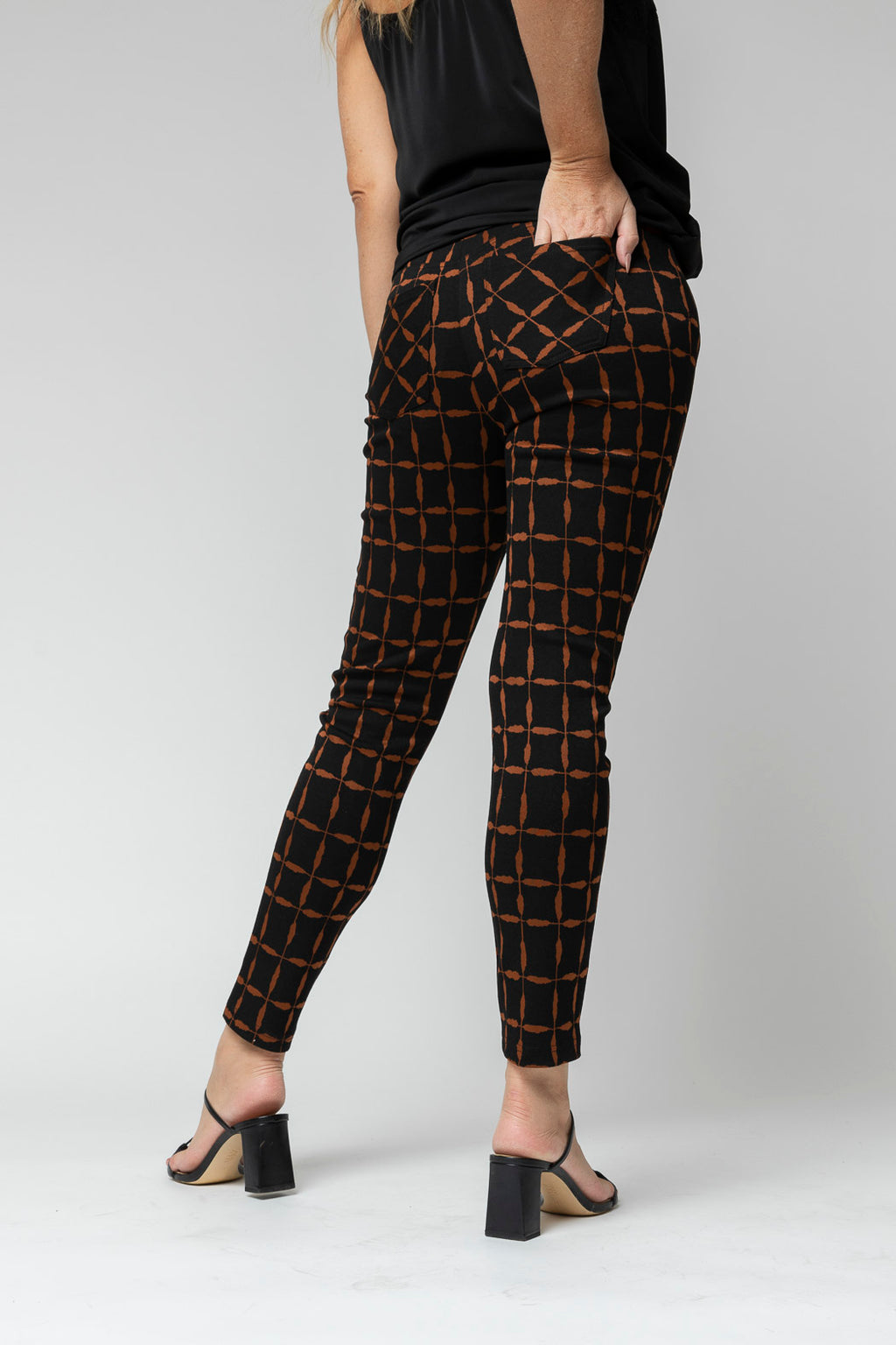 Black Tan Luna Ponte Pant - Sale