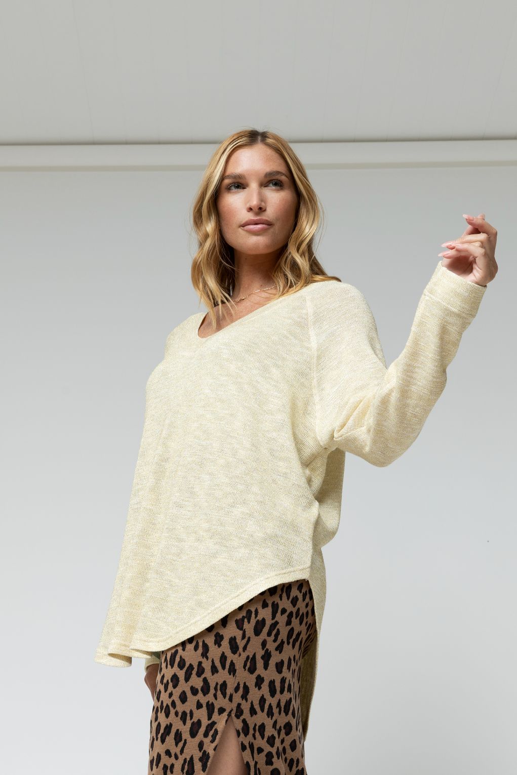 Ivory Sparkle V Top Jumper