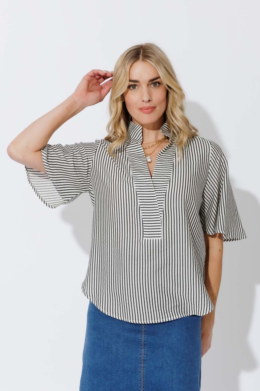 Black Stripe Milan Fluted Blogger Shirt