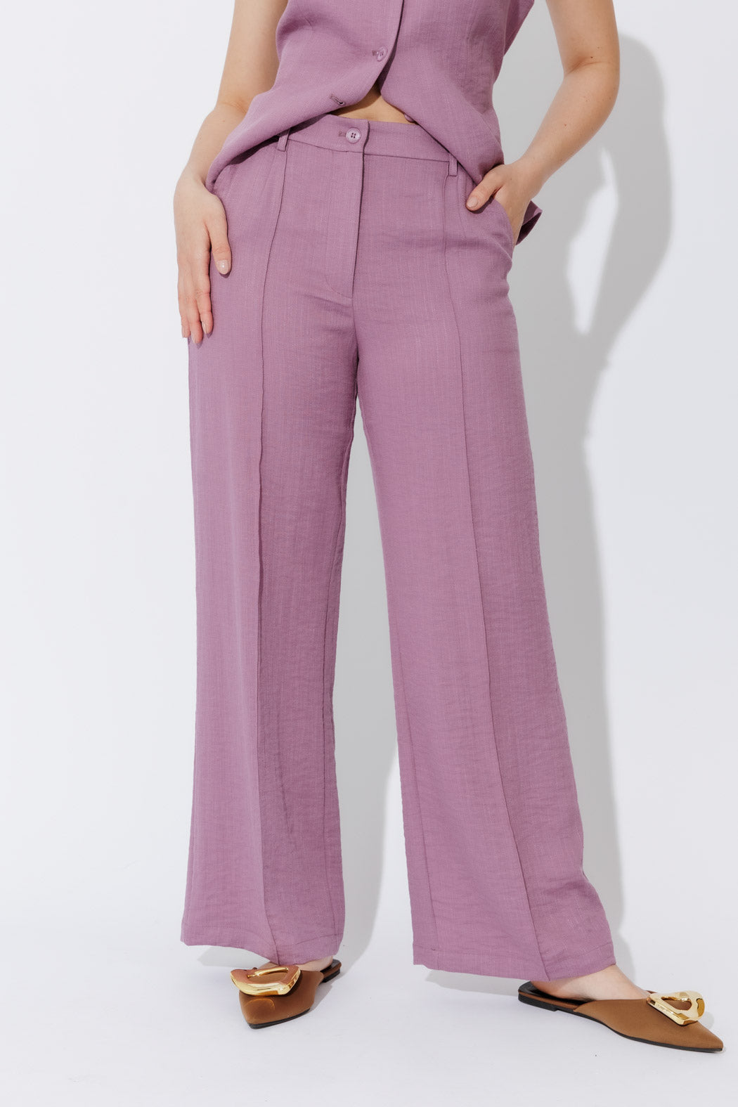Berry Lyocell Pintuck Pant