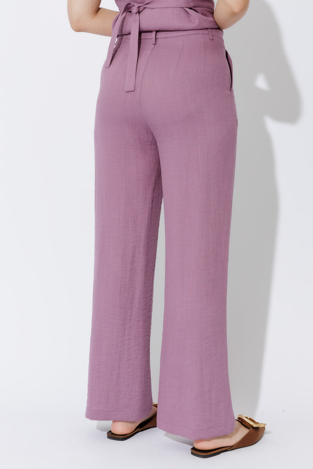 Berry Lyocell Pintuck Pant
