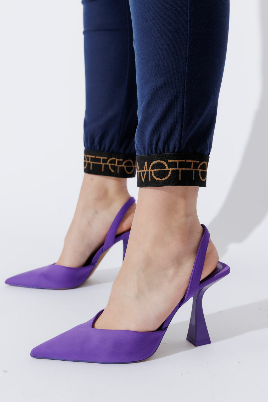 Navy Tencel Weekend Pant