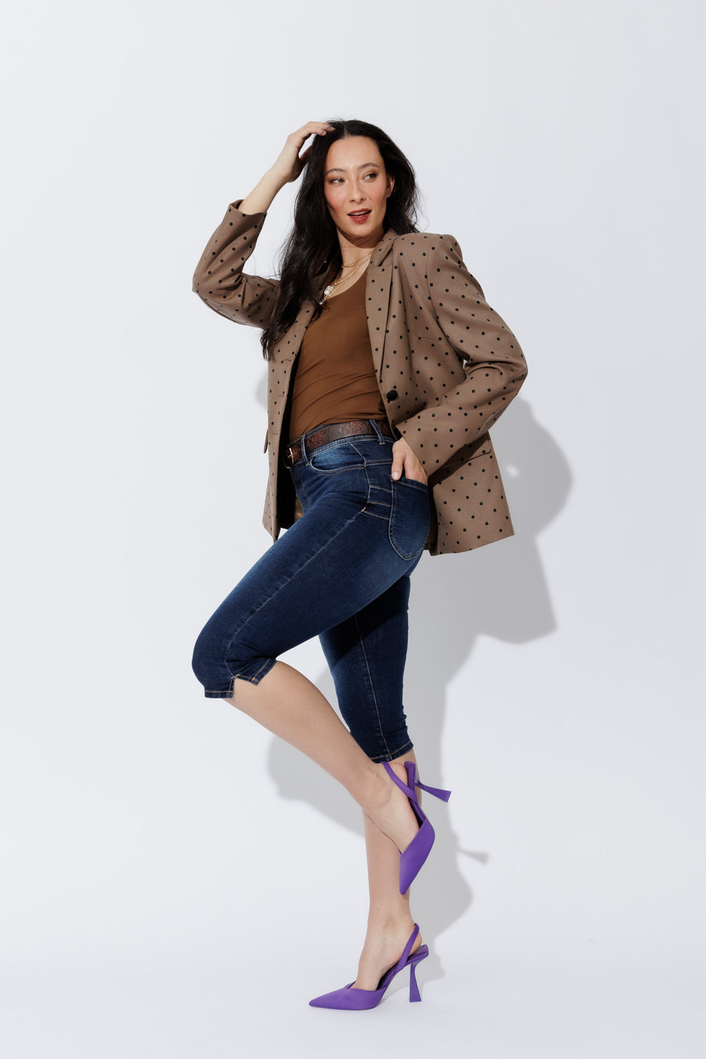 Dark Denim Miracle Capri Jean