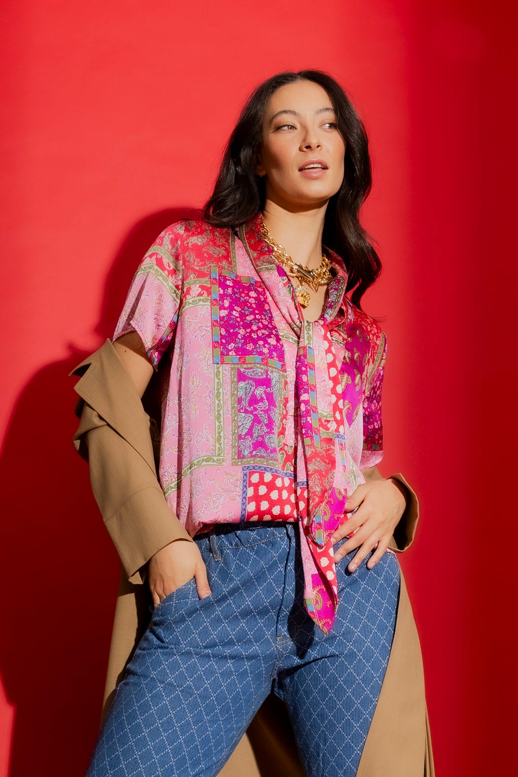 Pink Tie Collar Blogger Cap Top