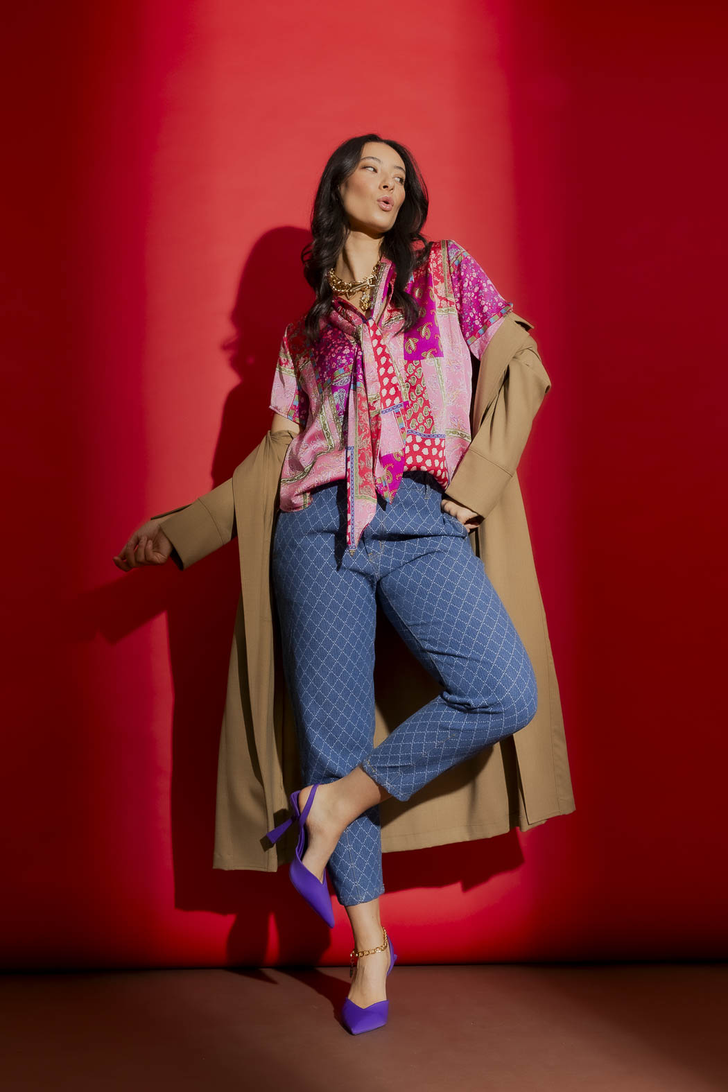 Pink Tie Collar Blogger Cap Top