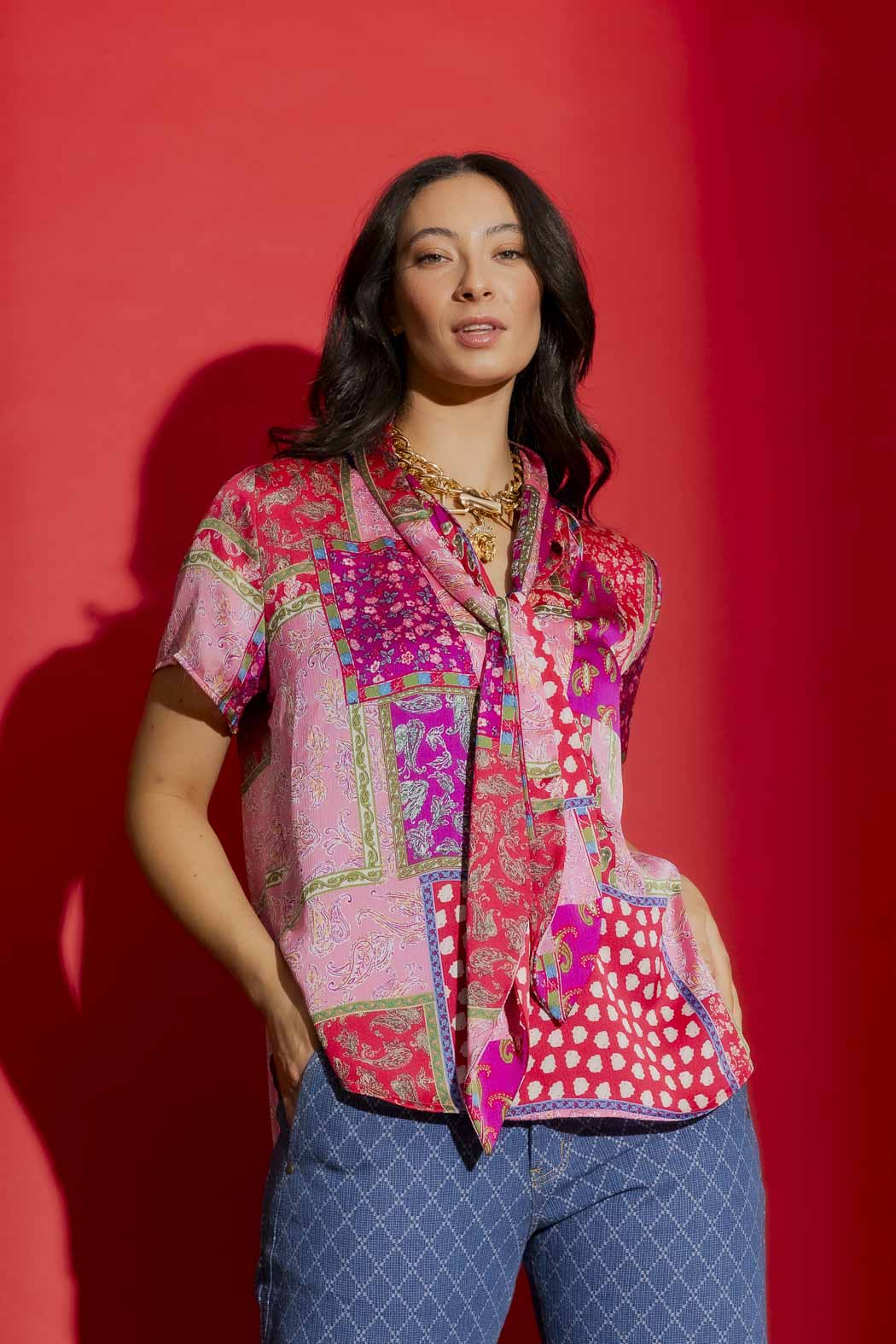 Pink Tie Collar Blogger Cap Top