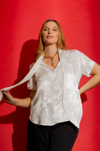 White Tie Collar Blogger Cap Top