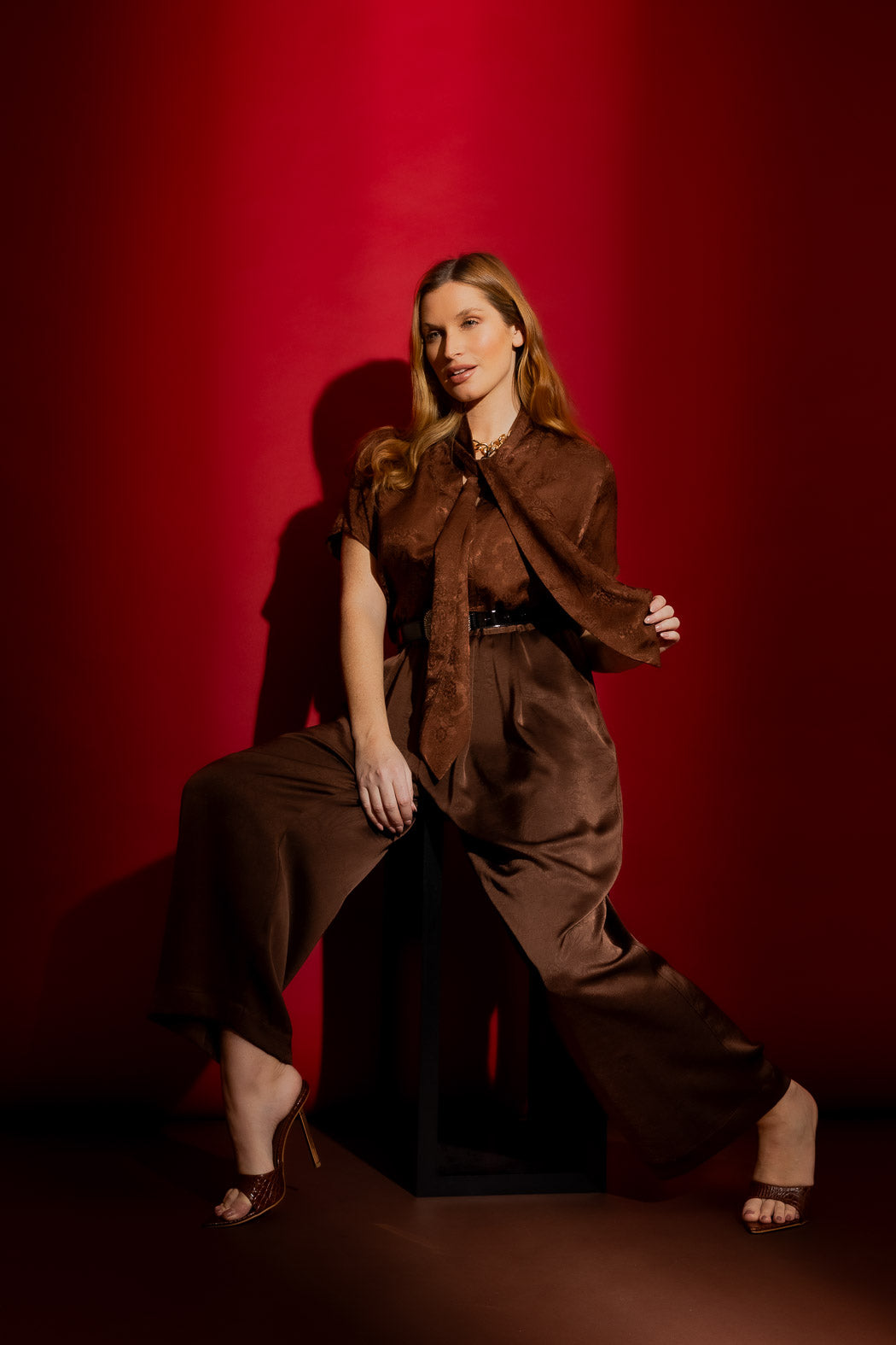 Chocolate Tie Collar Cap Sleeve Top