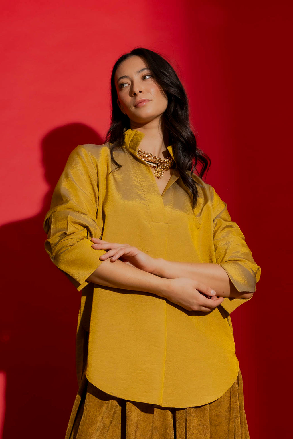 Gold Shot Pleat Collar Blogger Shirt