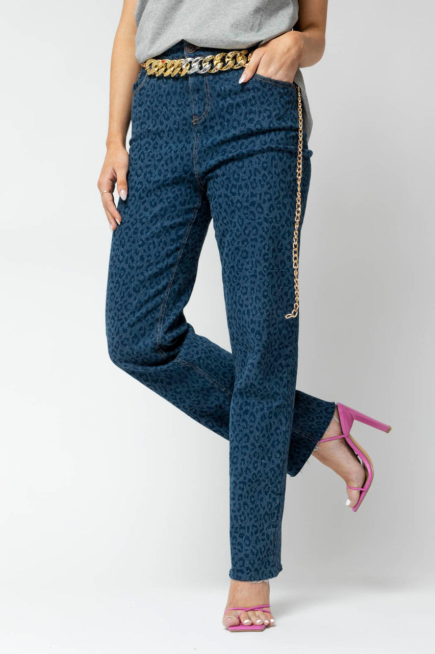 Mid Chambray Animal Jean