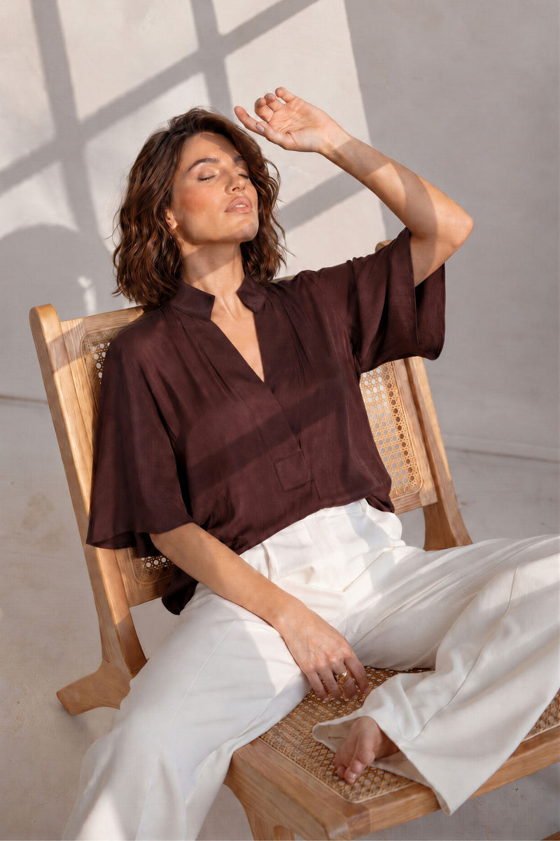Chocolate Milan Fluted Blogger Shirt