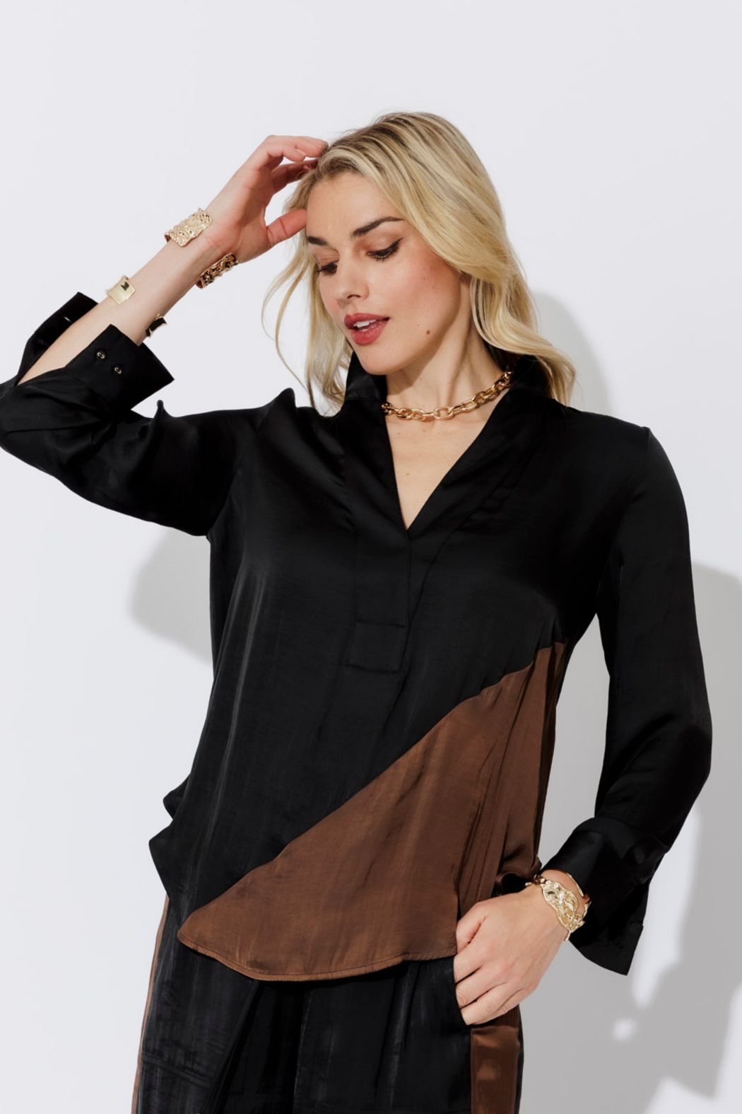 Black Spliced Milan Blogger Shirt