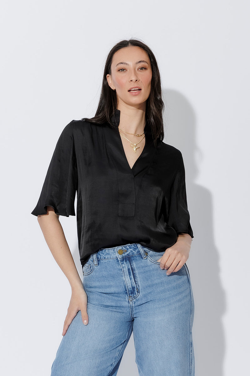 Black Milan Fluted Blogger Shirt