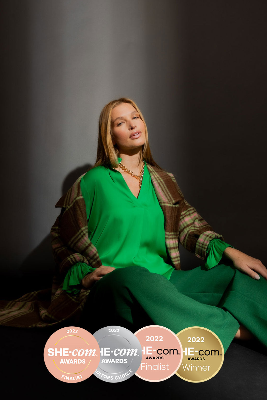 Green Femme Blogger