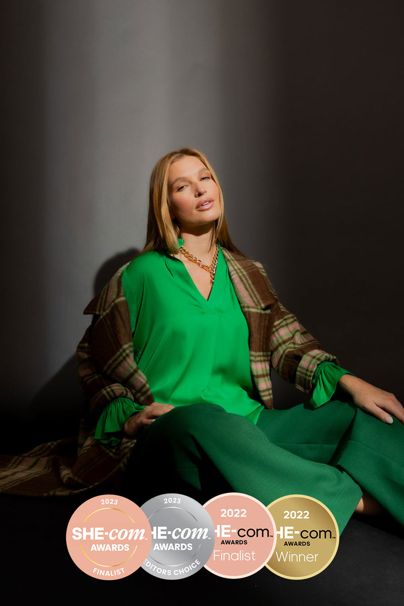 Green Femme Blogger