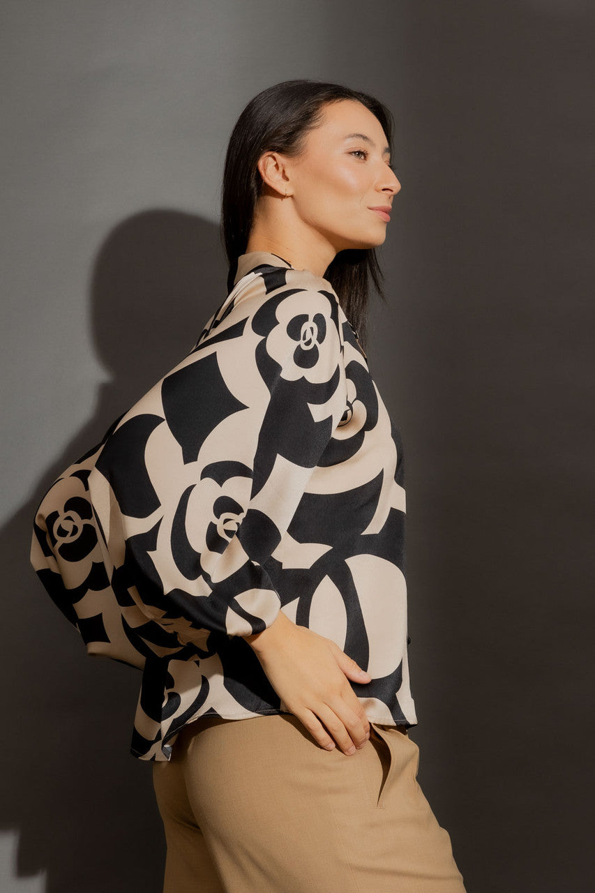 Latte/Black Balloon Sleeve Shirt