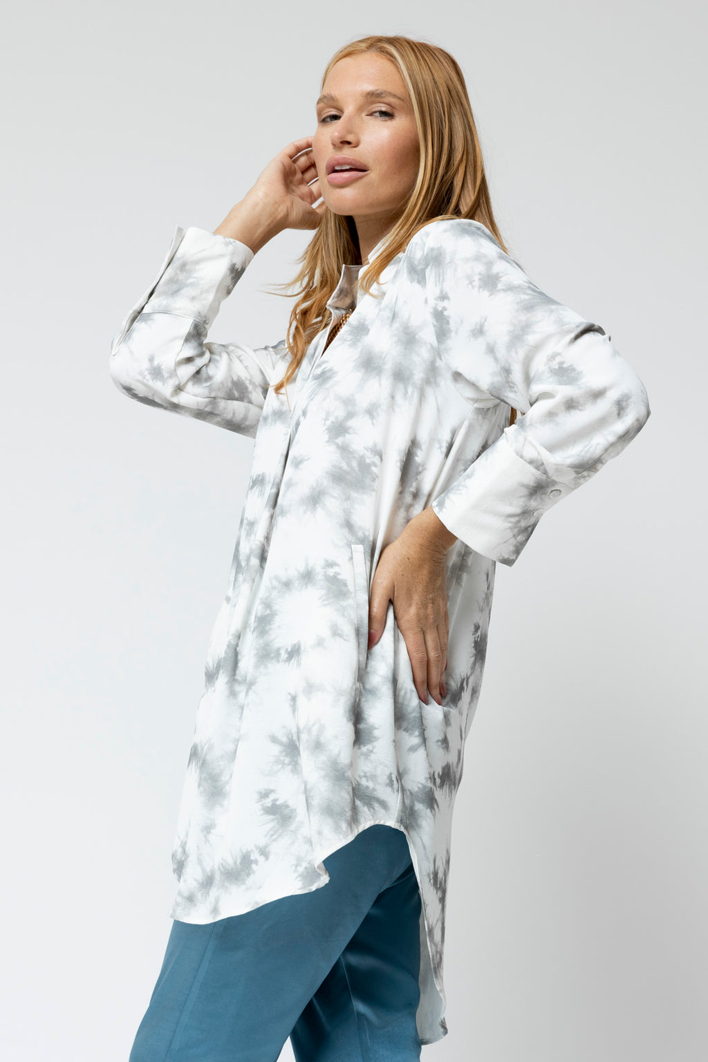 White Tie Dye Blogger Pocket Tunic