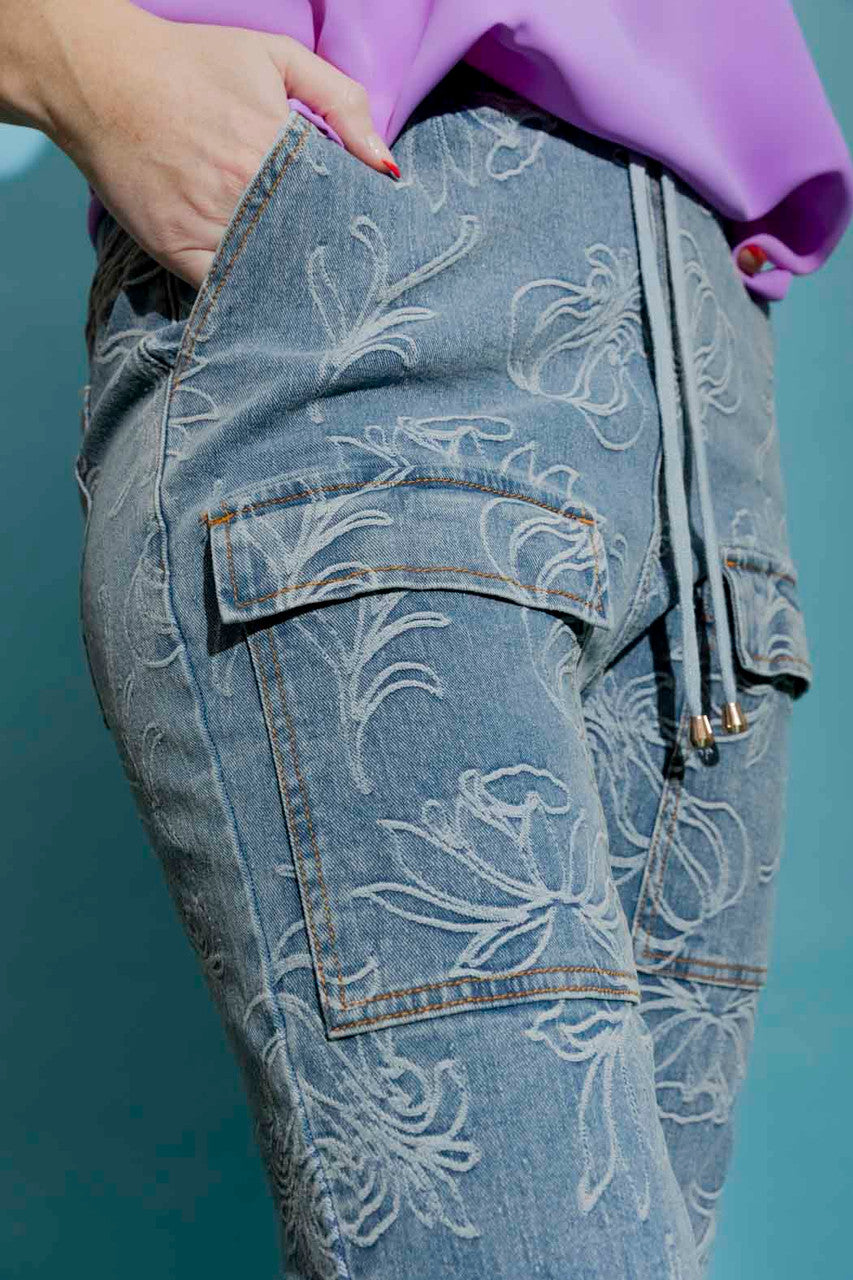 Mid Denim Floral Cargo Jean