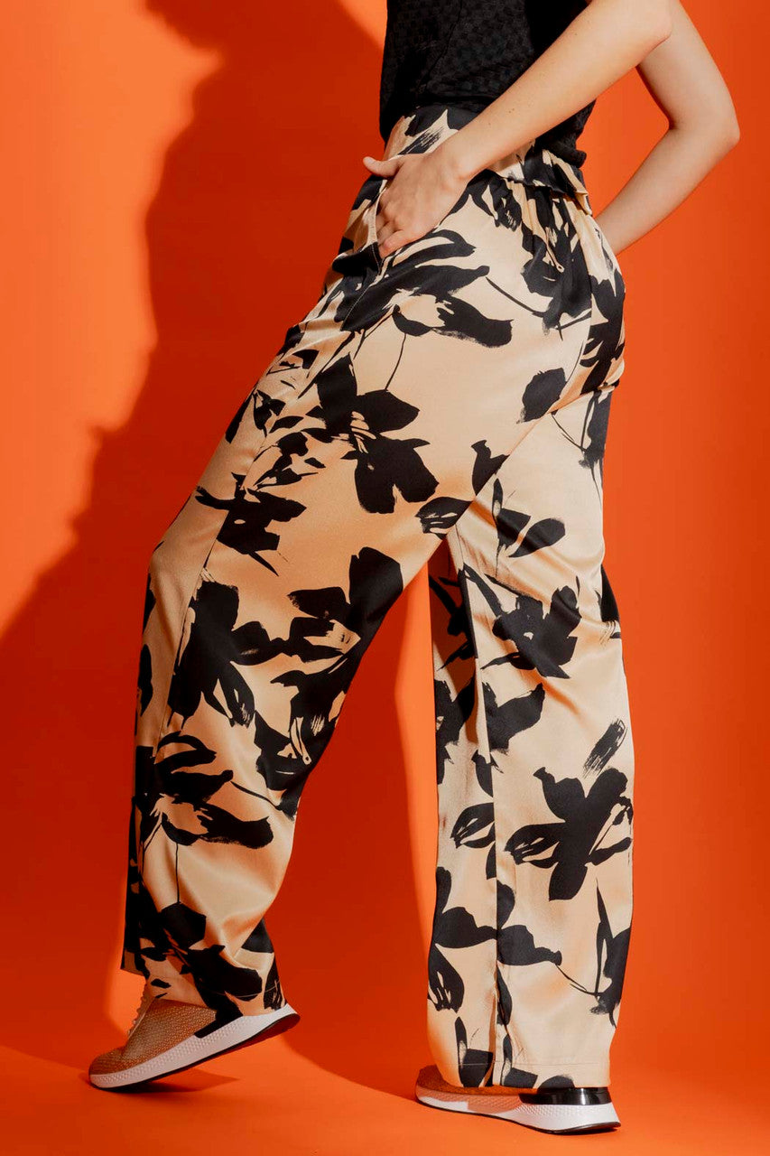 Beige / Black Paperbag Pants