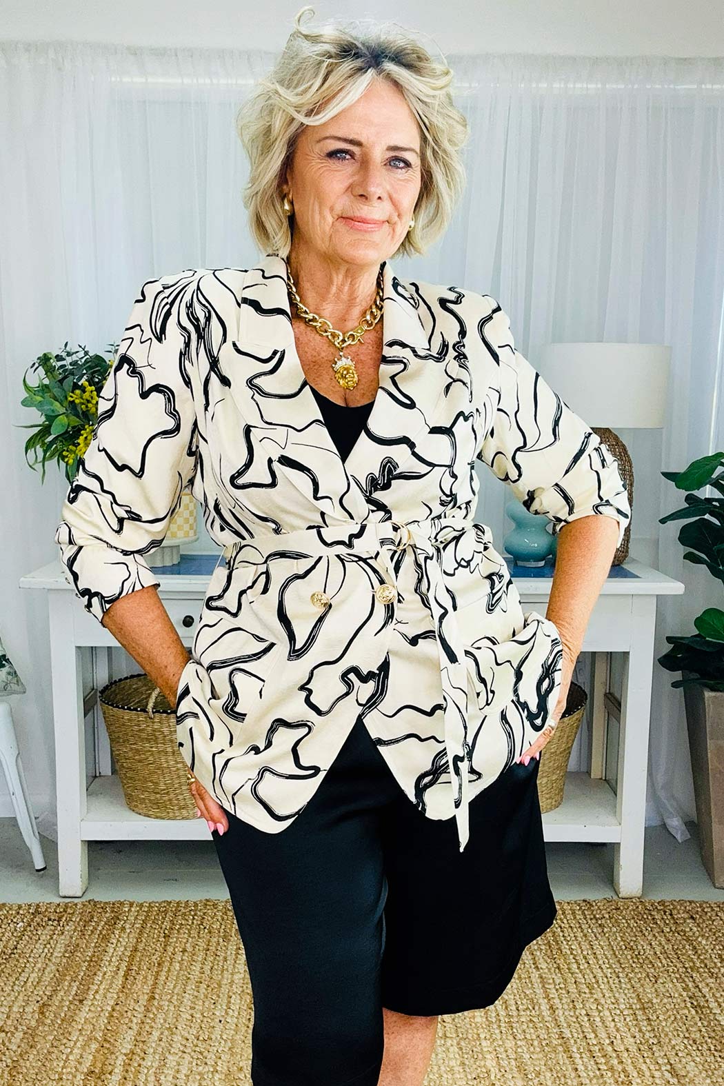 Cream/Black Soft Blazer
